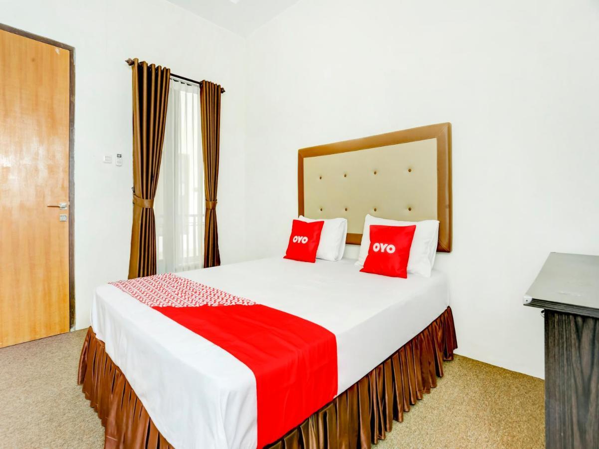 סמרינדה Oyo 3884 Dixie Syariah Guest House מראה חיצוני תמונה